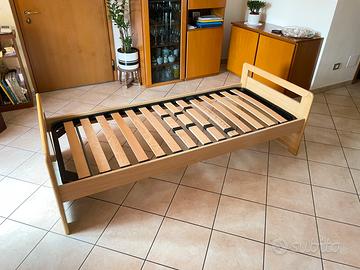 Letto singolo con rete e materasso