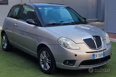 Lancia ypsilon 1.3 multijet 