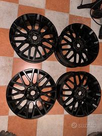 Cerchi momo revenge 5x115 da 18