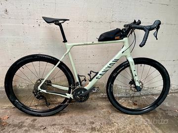Canyon Grizl AL 6 gravel misura 2XL o XXL