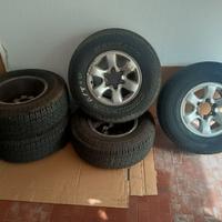 Cerchi e gomme Nissan Patrol