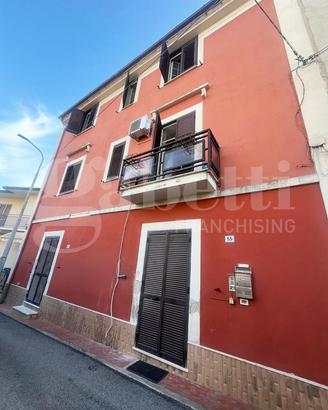 Casa Indipendente Calvi Risorta