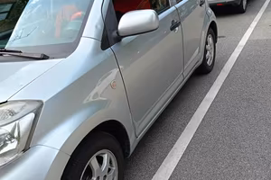 Daihatsu sirion 2008 benzina 