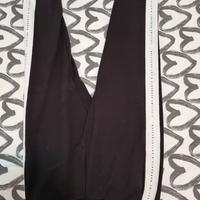 Pantaloni tuta neri con striscia bianca a fianco