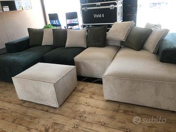 Divani nuovi  dal nostro magazzino in Svendita