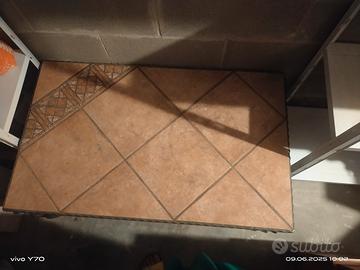 tavolino da salotto o da esterno