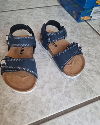 Sandali bimbo taglia 23