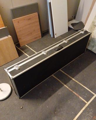 3 casse rigide per strumenti musicali. Flight Case