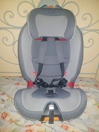 Seggiolino Chicco Gro Up 15 Mesi-12anni