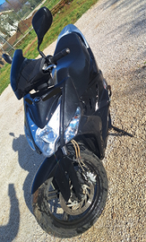 Scooter Agility 125 nero opaco