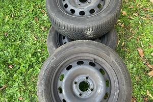 Cerchi in ferro per Ford Fiesta MK6 1.4LPG