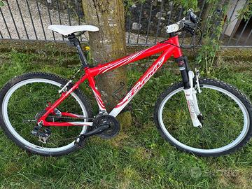 Bici Ragazzo funzionante rossa