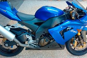 ZX10R