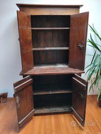 armadio antico antiquariato 