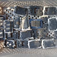 living International prese interruttori pulsanti 