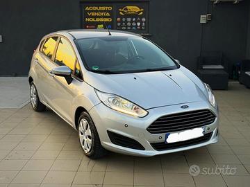 Ford Fiesta 1.5 TDCi 95CV 5 porte Black& White Edi