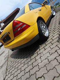 Mercedes benz.slk 230