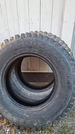 Set gomme tassellate fuoristrada 