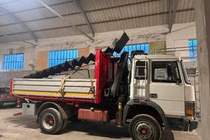 Iveco 145/17 macchina operatrice gru