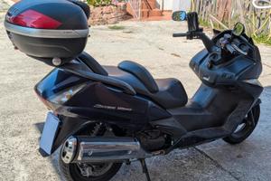 Honda Silver Wing 400