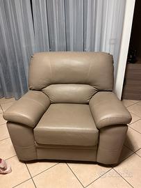 poltrona di ecopelle