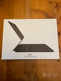 Ipad smart keybord folio