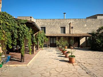 Appartamento in baglio antico