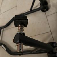 Cavalletto solleva moto per ruota posteriore
