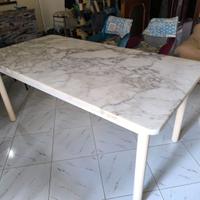 Tavolo in Marmo