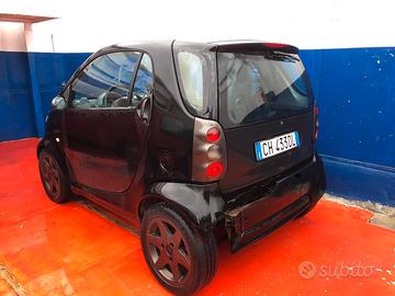 Smart 700 city-coupé passion MOTORE SOLO 2.000 KM!
