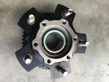 Mozzo ricondizionato completo per suzuki Jimny