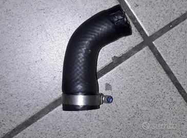 Tubo radiatore corto tdm 900 abs '06 usato