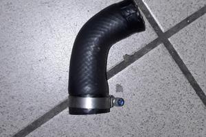 Tubo radiatore corto tdm 900 abs '06 usato