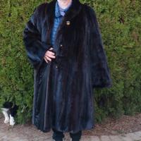   2 pellicce di visone pari al nuovo tg media