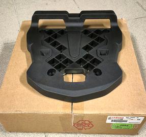 Piastra per bauletto Yamaha 37P-F84X0-00