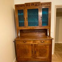 credenza vetrina e sedie poltroncine liberty