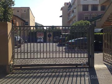 A 50m dal mare con posto auto e Aria condizionata