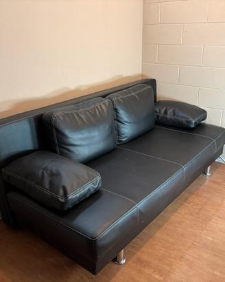 Divano letto matrimoniale in eco pelle nera