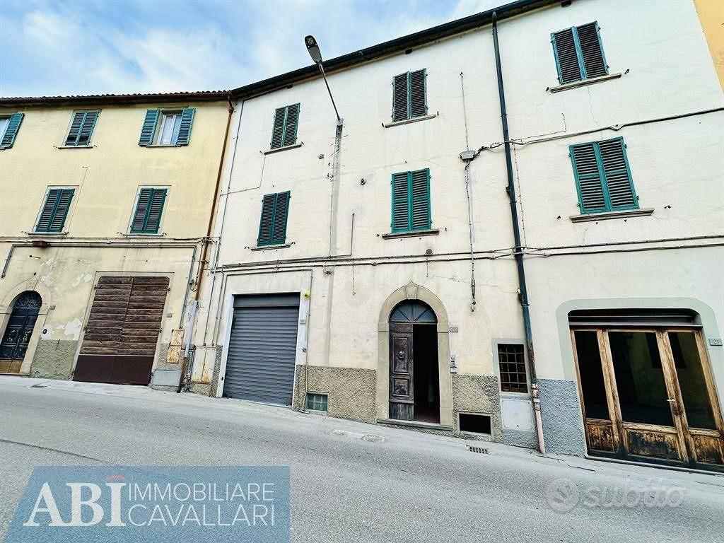Appartamento di 200 m² con più di 5 locali a Marra - Vista 2