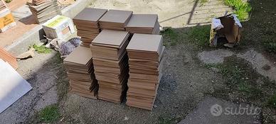 17 metri quadrati di mattonelle