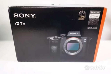 Sony A7iii mirrorless professionale come nuova