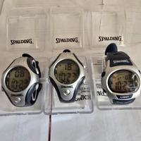 Tre orologi sportivi Spalding
