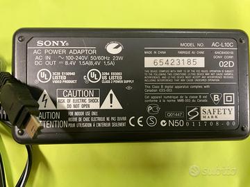 SONY ALIMENTATORE ORIGINALE 8,4 Volt 1,5 Ampere AC