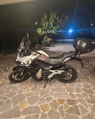 Cf moto 