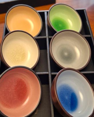 Set"SEI CIOTOLE IN CERAMICA GIAPPONESE "