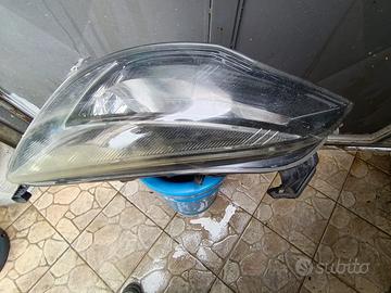 Faro sx opel astra j 2013