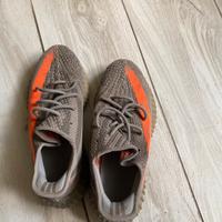 Yeezy boost 350