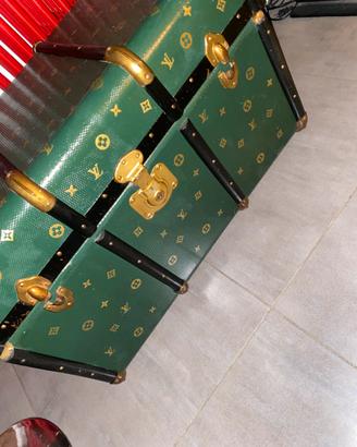 Baule tipo Loius Vuitton