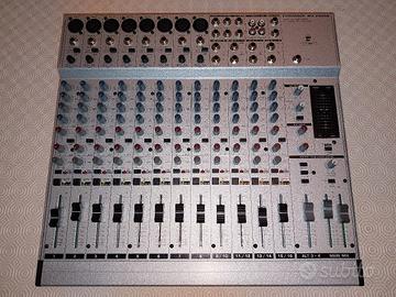 mixer BEHRINGER EURORACK MX 2004A