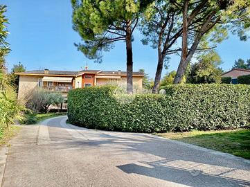 3 LOCALI A LAZISE